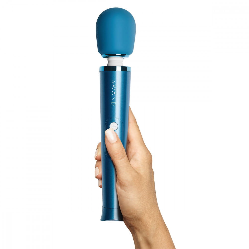 Load image into Gallery viewer, Le Wand Petite Massage Wand

