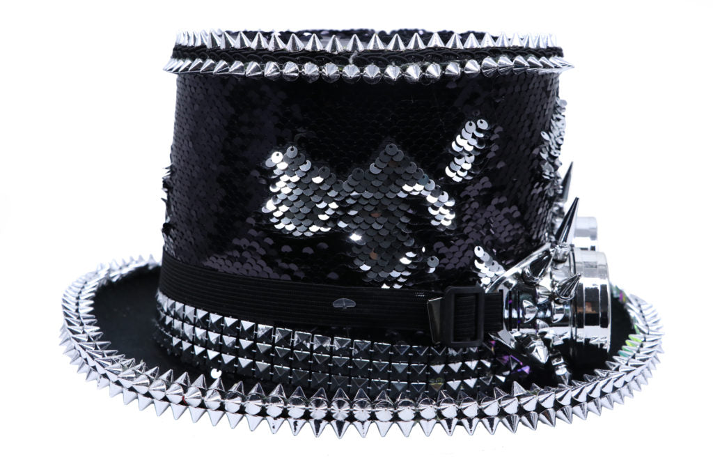 Spiked Top Hat With Goggles