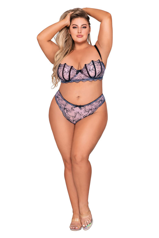 Plus Size Underwire Bra & G-String Set with Delicate Embroidery & Strappy Back G-String